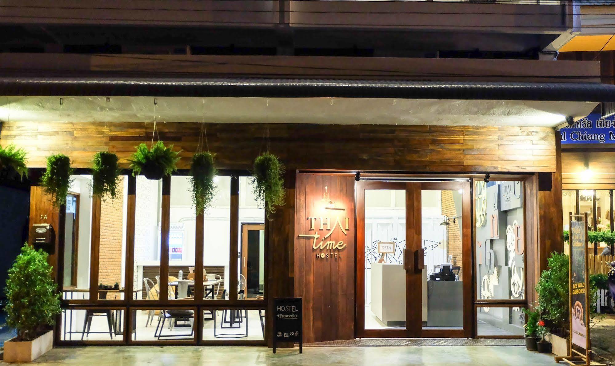 Thai Time Hostel Чіангмай Екстер'єр фото